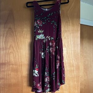 Floral Sleeveless Burgundy Dress